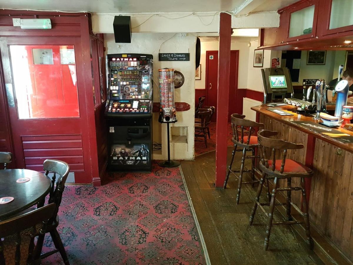 The Railway Inn Dawlish Exteriör bild
