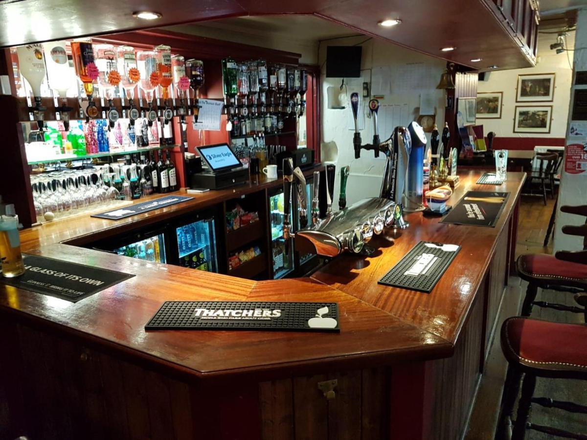 The Railway Inn Dawlish Exteriör bild