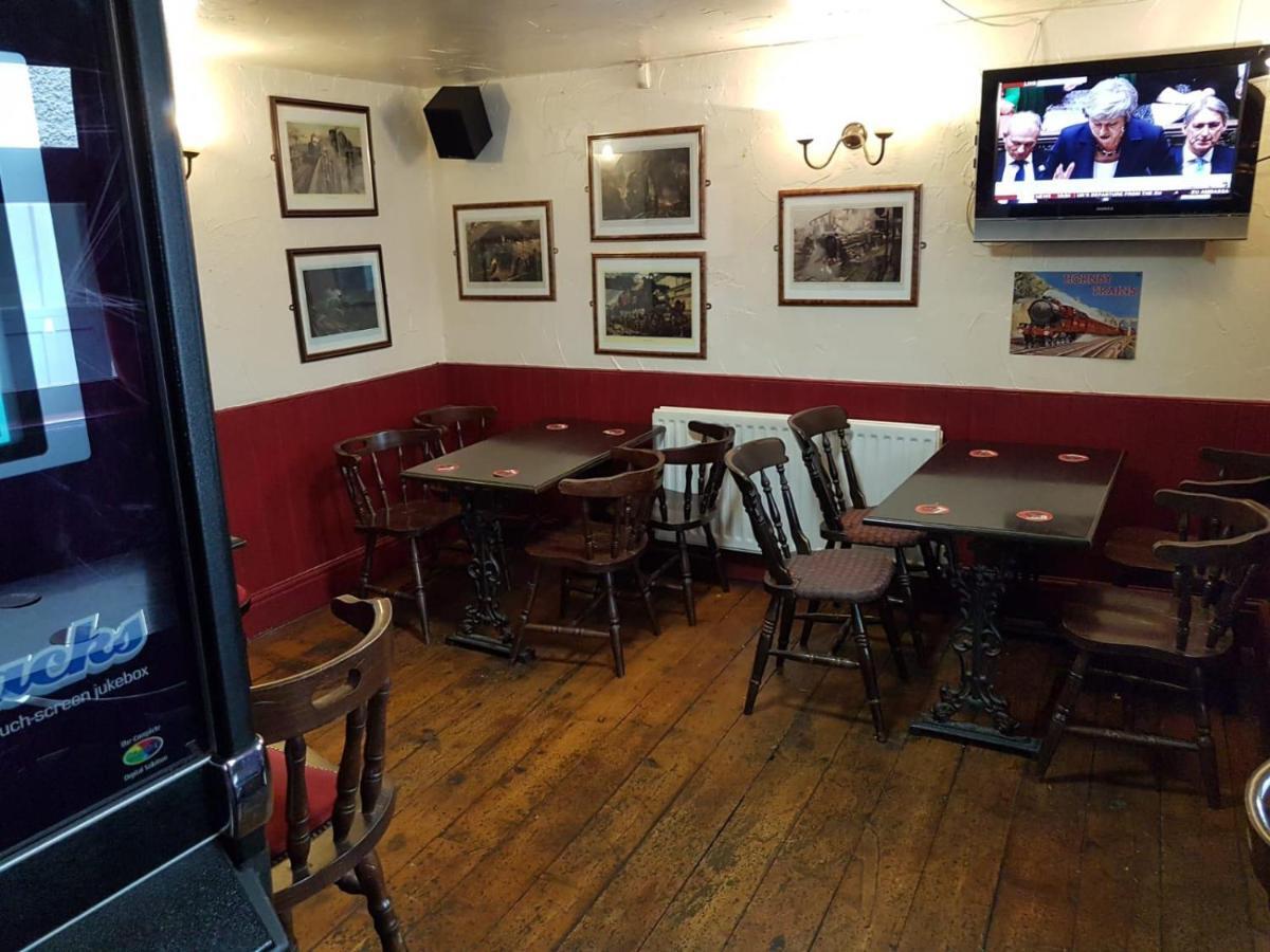 The Railway Inn Dawlish Exteriör bild